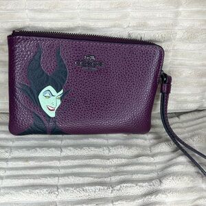 Disney X Coach Corner Zip Wristlet With Evil Queen Motif Black Leather